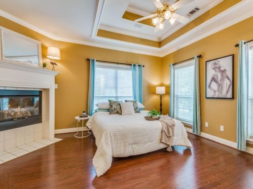 6116 Terrace Oaks Ln, Fort Worth TX  76112-1072 exterior