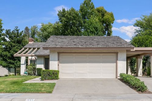 1224 Woodside Dr, Placentia, CA 92870-3720