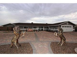 728 Emden St, Henderson, NV 89015-4661