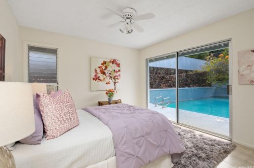 1434 Ihiloa Loop, Honolulu HI  96821-1347 exterior