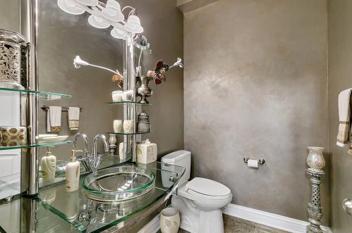 9171 Falling Waters Dr, Willowbrook IL  60527-0717 exterior