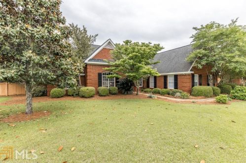 105 Magnolia Hill Rd, Kathleen, GA 31047-2105