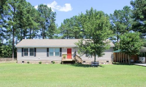 145 Samuel Medlin Ln, Cameron, NC 28326-6112