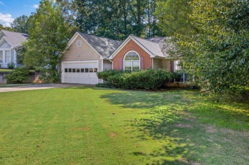 5230 Maltdie Ct, Buford, GA 30518-5940