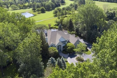 1260 Studio Ln, Bannockburn, IL 60015-1919