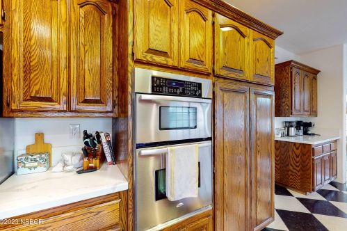 2418 Sandpiper Dr, Santa Maria CA  93455-1521 exterior