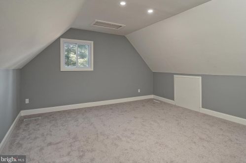 9548 Highwind Ct, Columbia MD  21045-3204 exterior