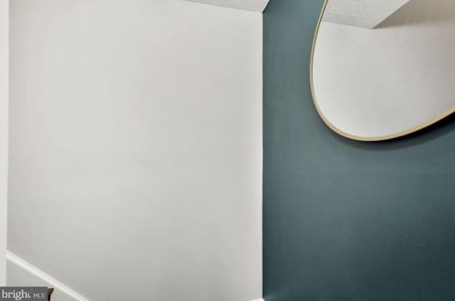 3314 Tapestry Cir, Burtonsville MD 20866-2067 exterior