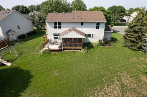 8009 Greenbriar Ln, Saint Paul MN  55125-8472 exterior
