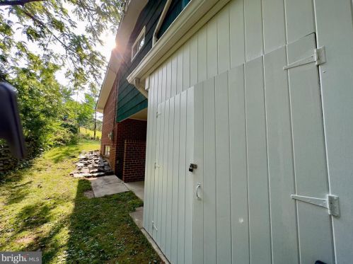 11106 Bybee St, Silver Spring MD 20902-3205 exterior