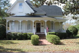2110 Sycamore St, Pavo, GA 31778-3312