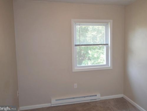 643 Boundary Ave, Hanover PA 17331-3906 exterior