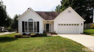 6901 Dawnalia Ct, Raleigh, NC 27617-7717