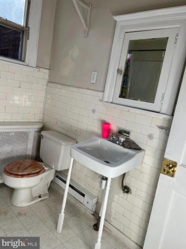 5632 12 St, Philadelphia PA 19141-4102 exterior