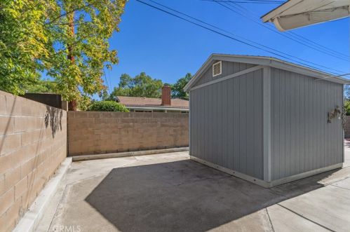 8188 Sherwood Pl, Riverside CA  92504-3440 exterior