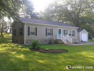 48 True Rd, Seabrook, NH 03874-4319