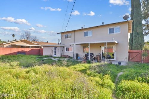 2803 Hollister St, Simi Valley CA  93065-5214 exterior