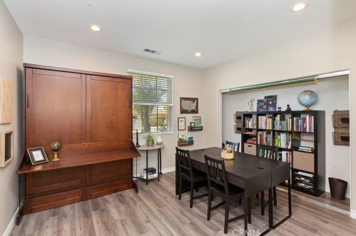 9564 Chandelle Way, Riverside CA  92508-6810 exterior