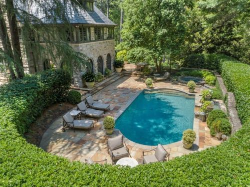 3015 Andrews Dr, Atlanta GA  30305-2001 exterior