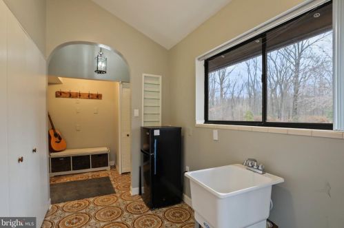 590 Wilson Ln, High View WV  26808 exterior