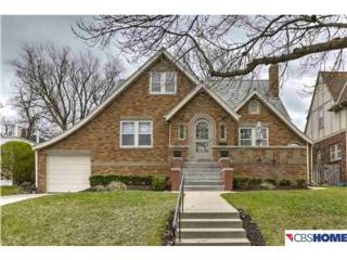 2707 53rd St, Omaha, NE 68104-4203