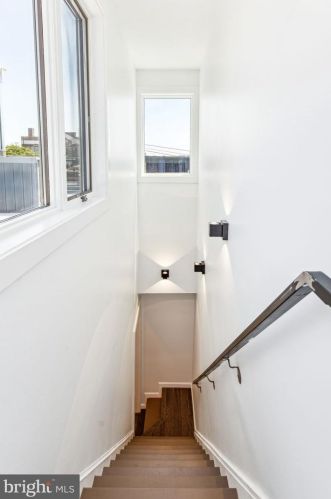 2236 Hancock St, Philadelphia PA  19133-3719 exterior