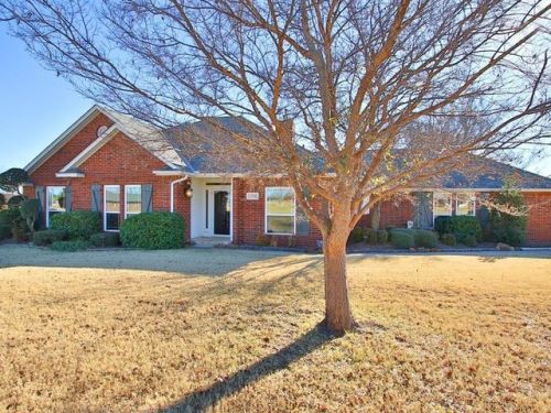 6200 Chisholm Ln, Piedmont, OK 73078-9272