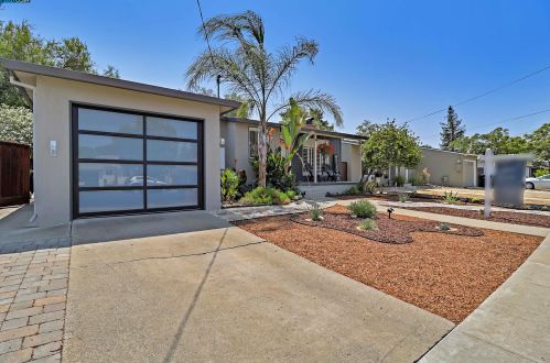 1345 Locust St, Livermore, CA 94551-4684