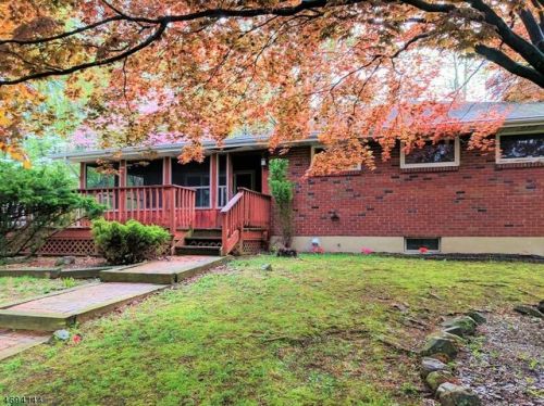 274 Stanton Mountain Rd, Lebanon, NJ 08833-3104