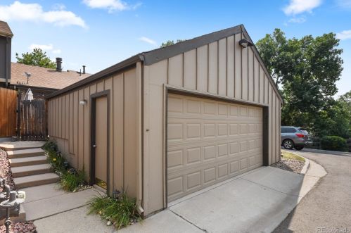 7505 Yale Ave, Denver CO  80227-3423 exterior