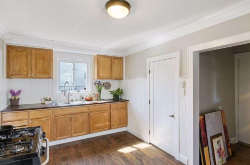 2310 2nd St, Minneapolis MN  55411-2209 exterior