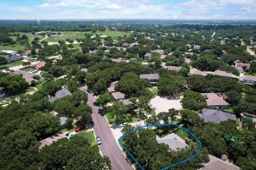 6856 Rolling Rdg Dr, Fort Worth TX  76182-7020 exterior