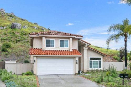 2699 Sawgrass St, El Cajon, CA 92019-4551