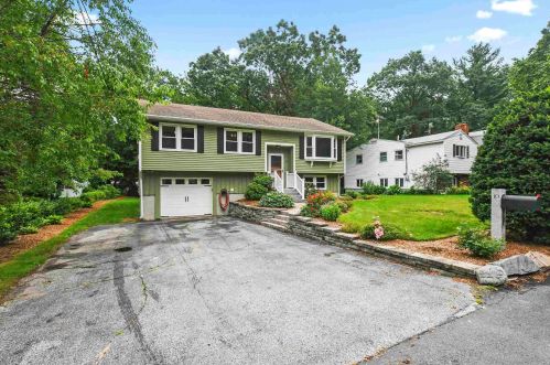 10 Crestview Ter, Nashua, NH 03060-5025