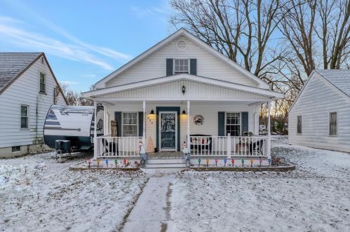 330 Spruce St, Paxton, IL 60957-1035