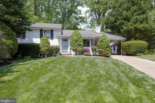 5716 Anola Ct, Springfield, VA 22151-2801
