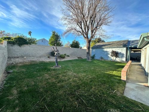 634 Smoke Tree Ave, Rialto, CA 92376