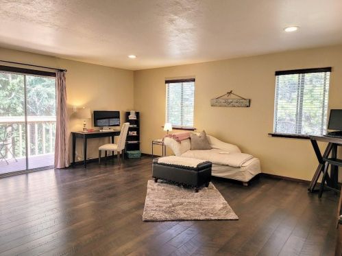 10792 Heather Rd, Truckee CA  96161-2502 exterior