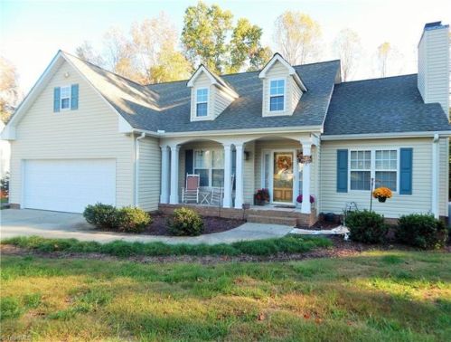 143 Covington Dr, Redland, NC 27006-7866