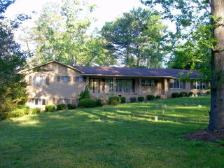 2047 Graham Rd, Macon, GA 31211-6625