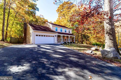 12150 Breckinridge Ln, Woodbridge, VA 22192-6020