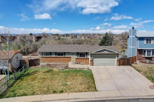 1246 Croke Dr, Denver CO  80260-5427 exterior