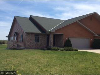 20403 Geneva Trl, Faribault, MN 55021-8581