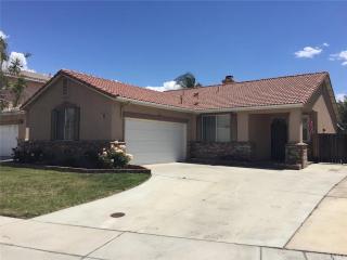 1020 Maddingly Pl, Hemet, CA 92545-9057