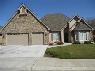 2563 Austin Ave, Clovis, CA 93611-6092