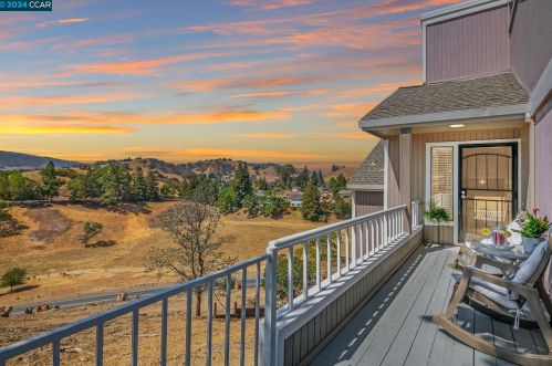 714 Poppy Pl, Concord CA  94523-1625 exterior