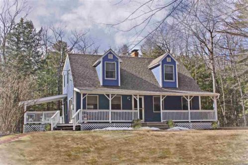 127 Mica Point Rd, Barrington, NH 03825-5322