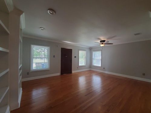 1000 46th St, Austin TX  78751-4126 exterior