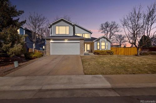 19899 Tufts Dr, Aurora CO  80015-3478 exterior