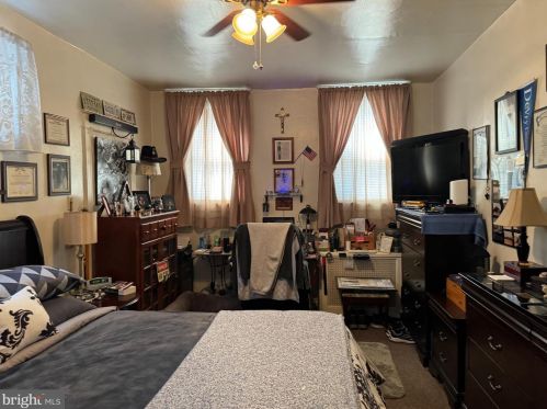 250 Comly St, Philadelphia PA 19120-1124 exterior